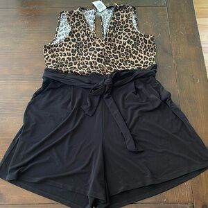 Torrid NWT Size 1  1X  14-16  Leopard Print With Black Romper with Tie